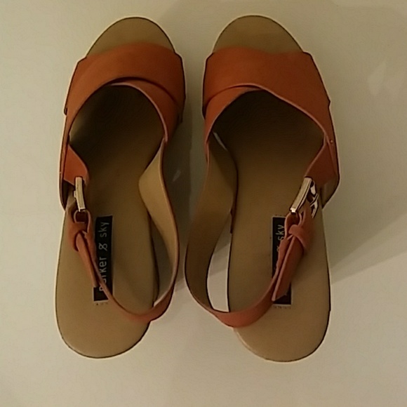 Parker & Sky Strappy Orange Buckle Slip on Sandals - Picture 5 of 8